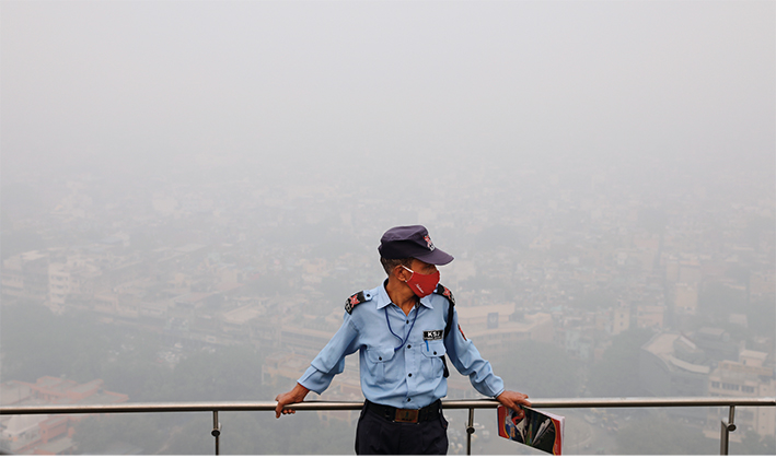 “梦想成为超市保安”：印度青年的戏谑和忧愁