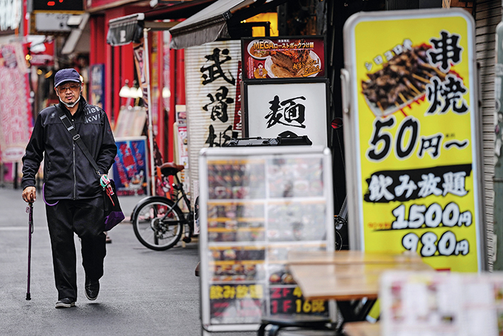 日本中小企业遭遇破产“生死劫”